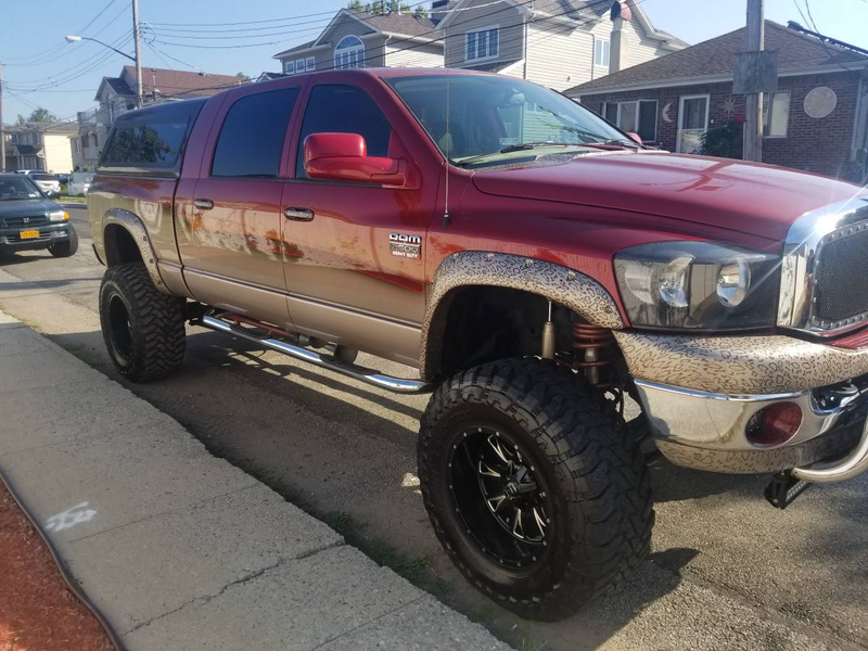 Illustration for article titled At $39,999, Is This Custom 2008 Dodge Ram 2500 Mega Cab a Mega Big Deal?
